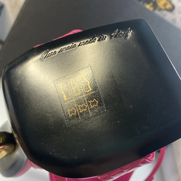 New Dolce & Gabbana Embossed DG Pink Gold Heel Sandals Size US 6 - Picture 7 of 10